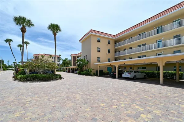 $5,000 | 1257 South Portofino Drive, Unit 36, Sarasota, FL 34242