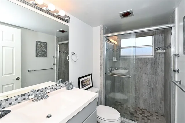 $5,000 | 1257 South Portofino Drive, Unit 36, Sarasota, FL 34242