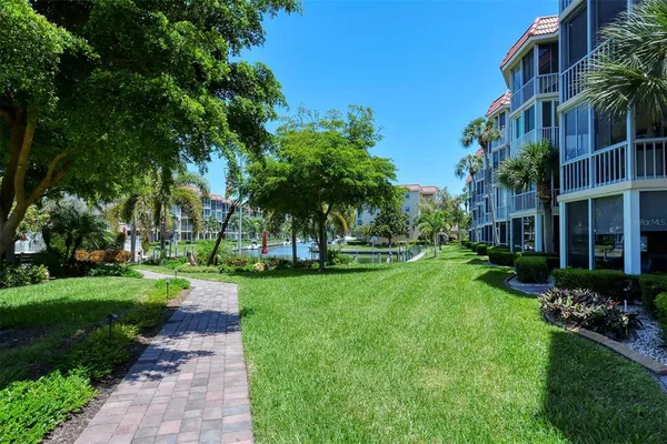 $5,000 | 1257 South Portofino Drive, Unit 36, Sarasota, FL 34242