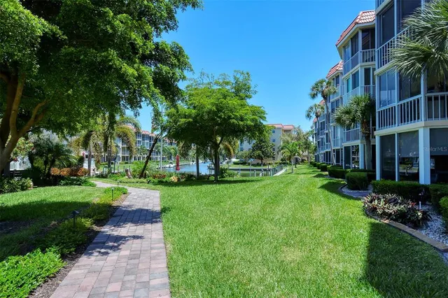 $5,000 | 1257 South Portofino Drive, Unit 36, Sarasota, FL 34242