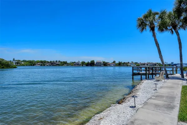 $5,000 | 1257 South Portofino Drive, Unit 36, Sarasota, FL 34242