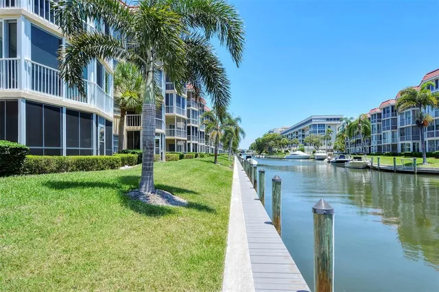 $5,000 | 1257 South Portofino Drive, Unit 36, Sarasota, FL 34242