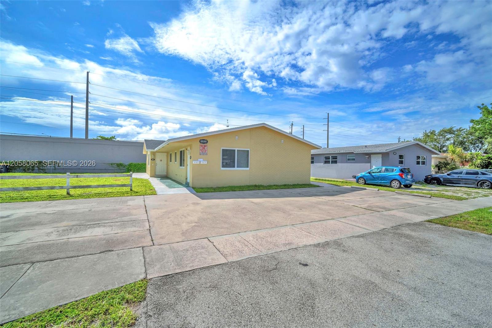 357 Phippen Waiters Road, Unit 12 Dania Beach, FL 33004 - Photo 17 of 18 Gallery Image 17