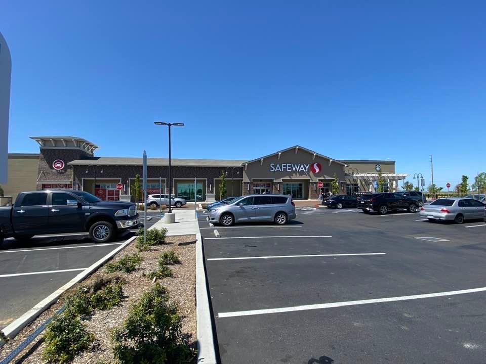48 West Grant Line Road Tracy, CA 95391 - Photo 15 of 22 BRAND SPANKIN NEW SAFEWAY!
