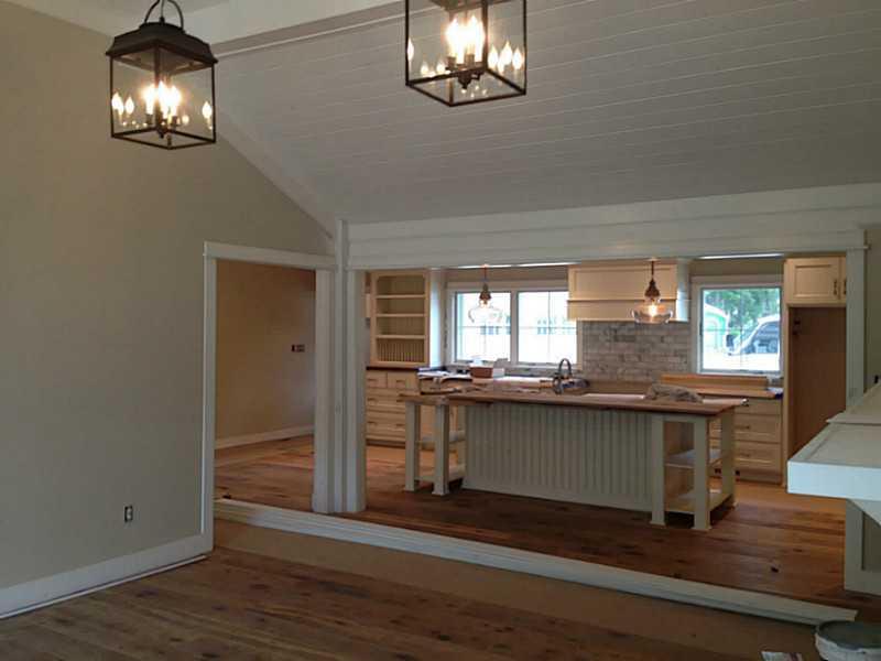 7773 Spring Mill Road Indianapolis, IN 46260 - Photo 11 of 19 Gallery Image 11