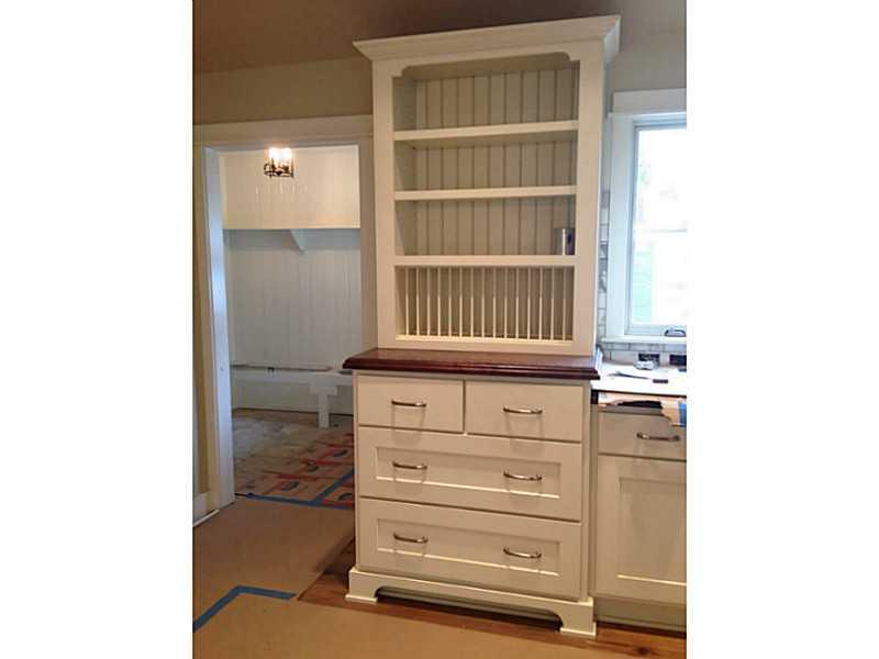 7773 Spring Mill Road Indianapolis, IN 46260 - Photo 12 of 19 Gallery Image 12