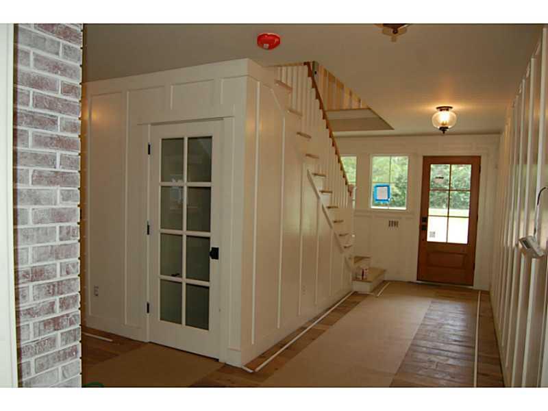 7773 Spring Mill Road Indianapolis, IN 46260 - Photo 5 of 19 Gallery Image 5