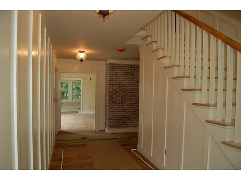 7773 Spring Mill Road Indianapolis, IN 46260 - Photo 6 of 19 Gallery Image 6