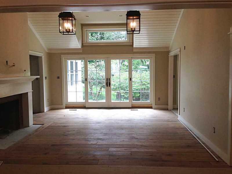 7773 Spring Mill Road Indianapolis, IN 46260 - Photo 8 of 19 Gallery Image 8