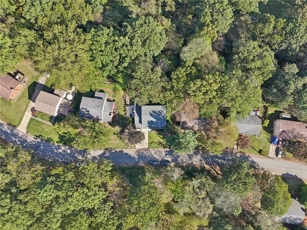 675 Blue Ridge Road Pittsburgh, PA 15239 - Photo 4 of 41