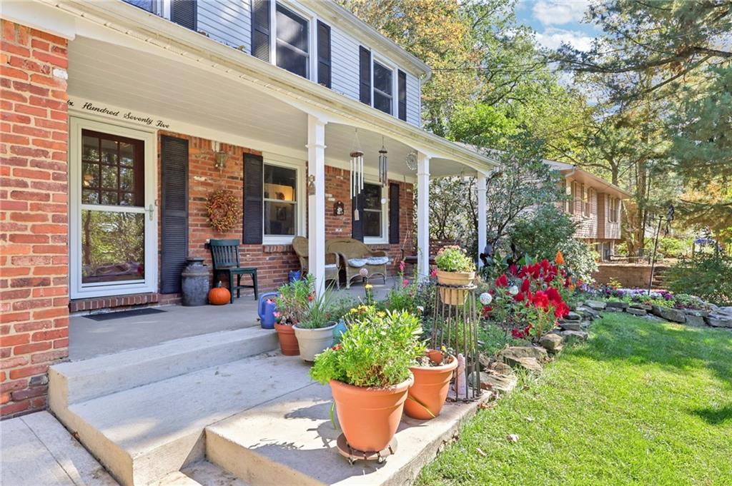 675 Blue Ridge Road Pittsburgh, PA 15239 - Photo 6 of 41