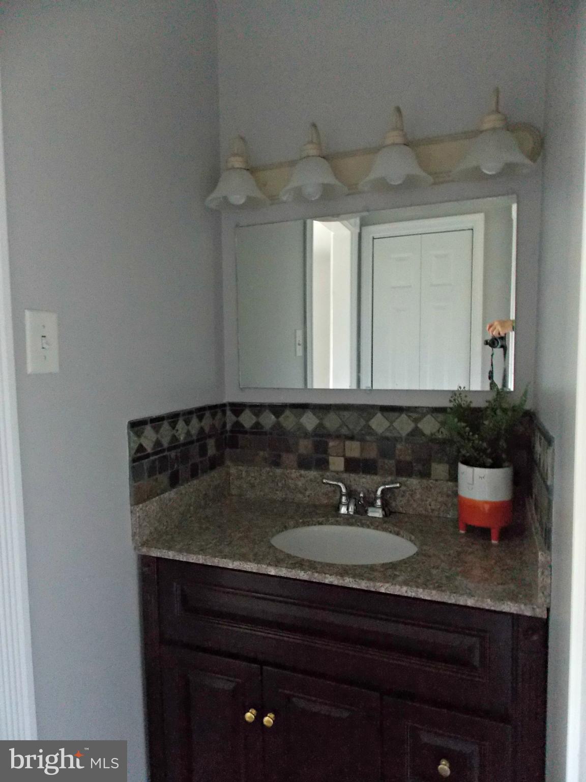 405 Walnut Ridge Drive Pottstown, PA 19464 - Photo 14 of 17 Gallery Image 14