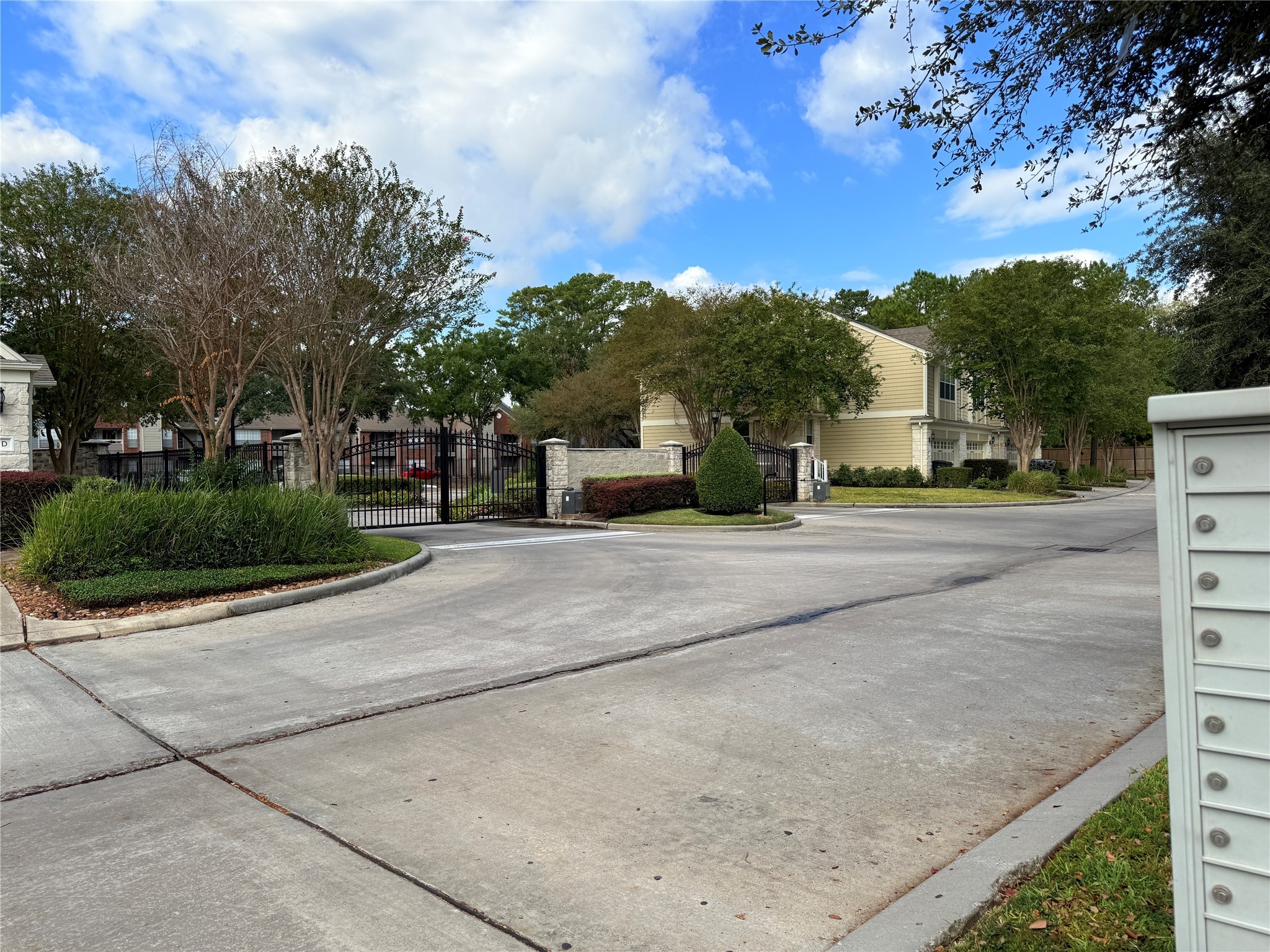 13600 Breton Ridge Street, Unit 17A Houston, TX 77070 - Photo 25 of 32