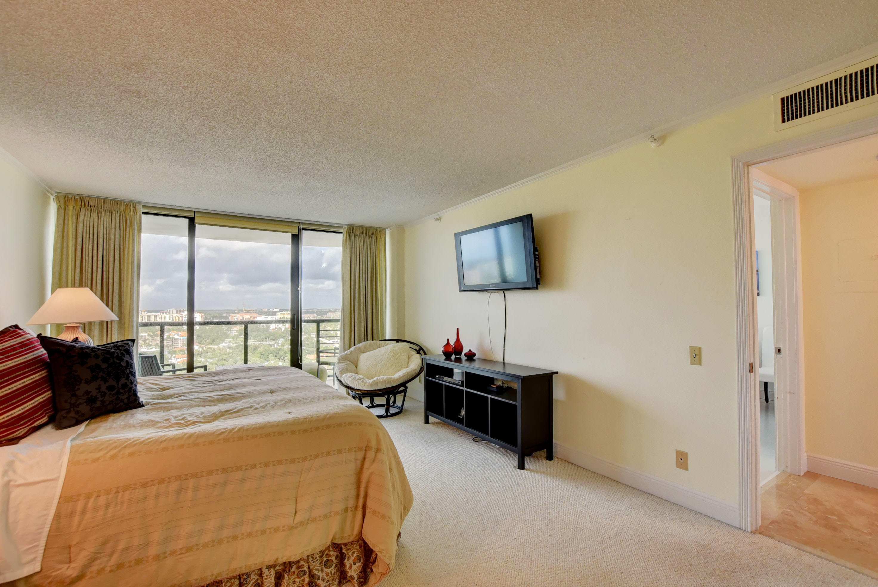 250 South Ocean Boulevard, Unit LPHE Boca Raton, FL 33432 - Photo 17 of 58 21_ebf_0016and4more