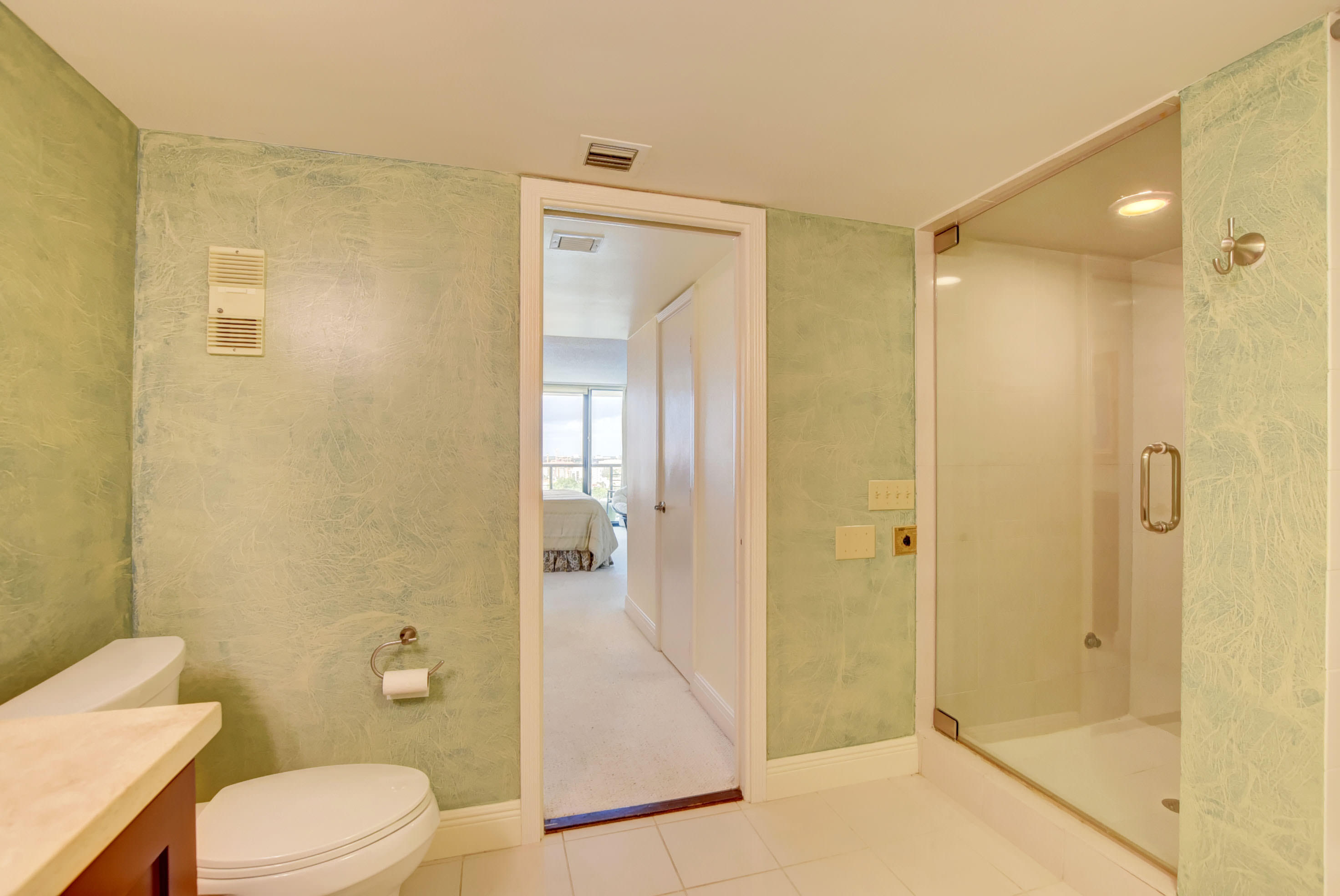 250 South Ocean Boulevard, Unit LPHE Boca Raton, FL 33432 - Photo 22 of 58 26_ebf_0041and4more