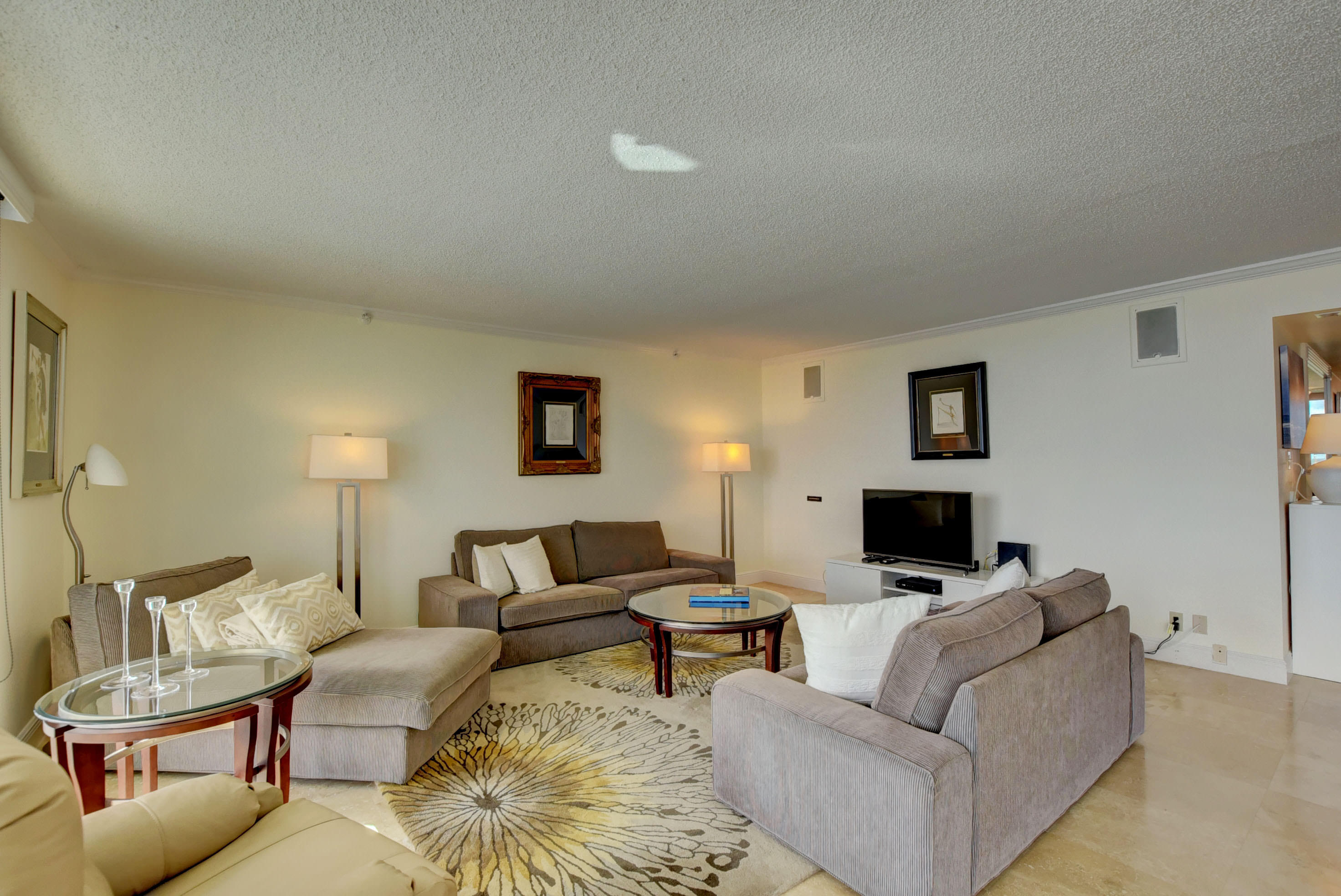 250 South Ocean Boulevard, Unit LPHE Boca Raton, FL 33432 - Photo 10 of 58 05_ebf_9935and4more