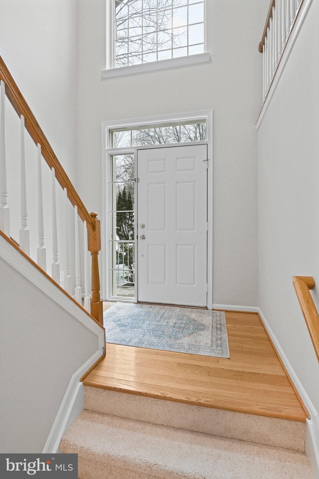 1271 Wild Hawthorn Way Reston, VA 20194 - Photo 2 of 55 Gallery Image 2