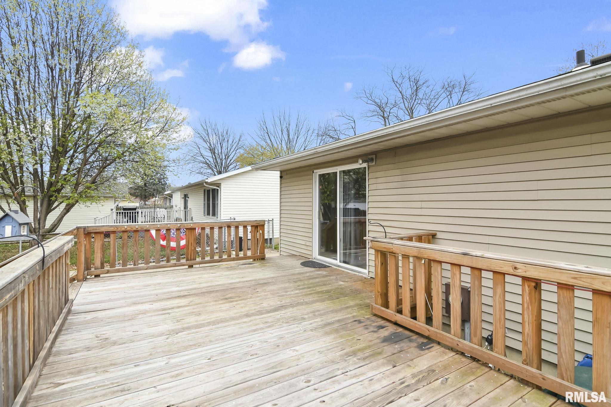 2913 East Griffiths Avenue Springfield, IL 62702 - Photo 17 of 20