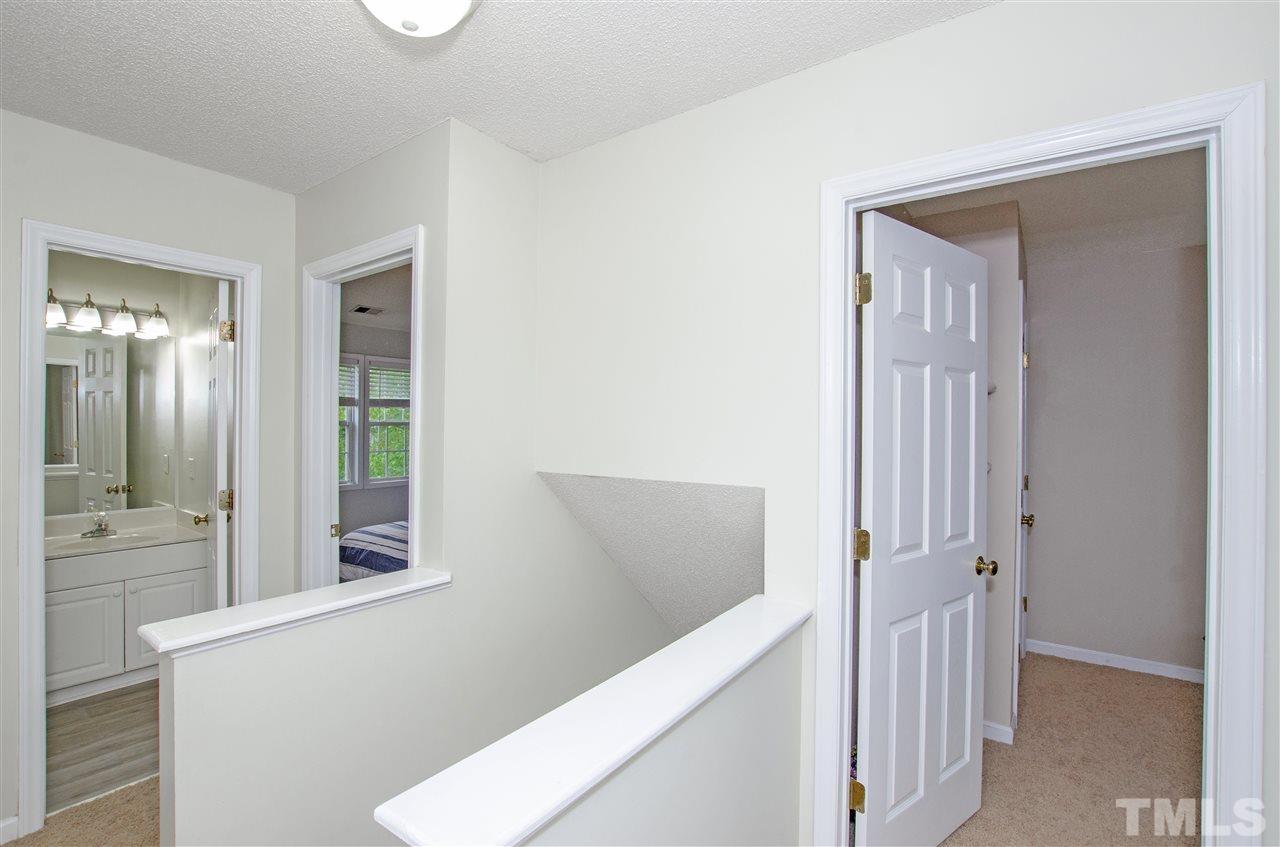 4400 Windstorm Way Raleigh, NC 27616 - Photo 13 of 20