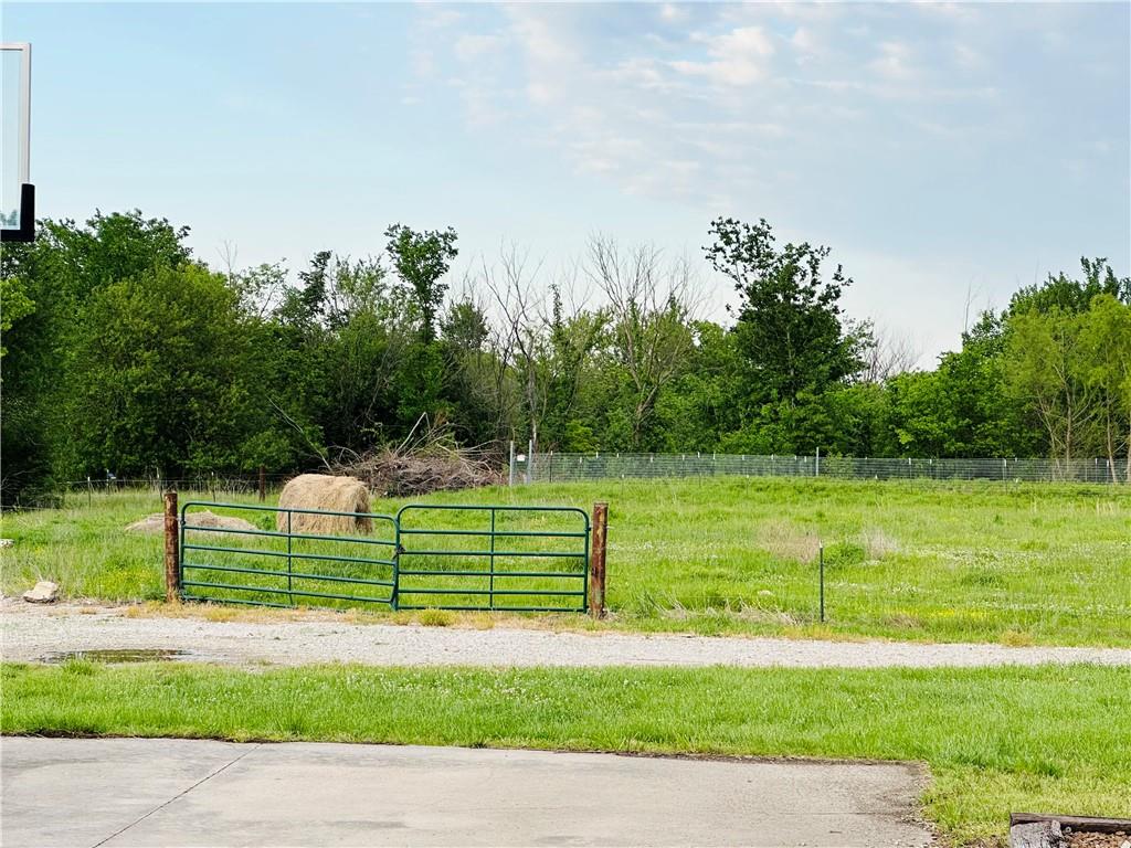 1358 26000 Road Parsons, KS 67357 - Photo 73 of 76