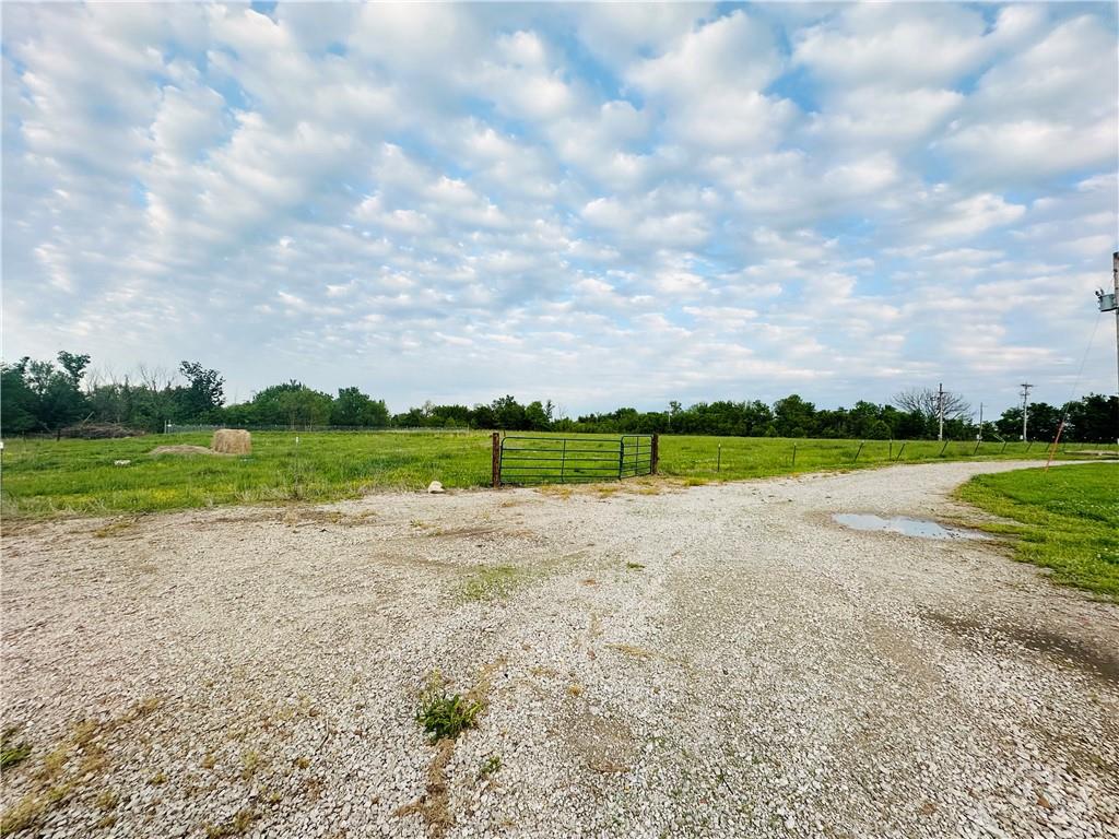 1358 26000 Road Parsons, KS 67357 - Photo 75 of 76