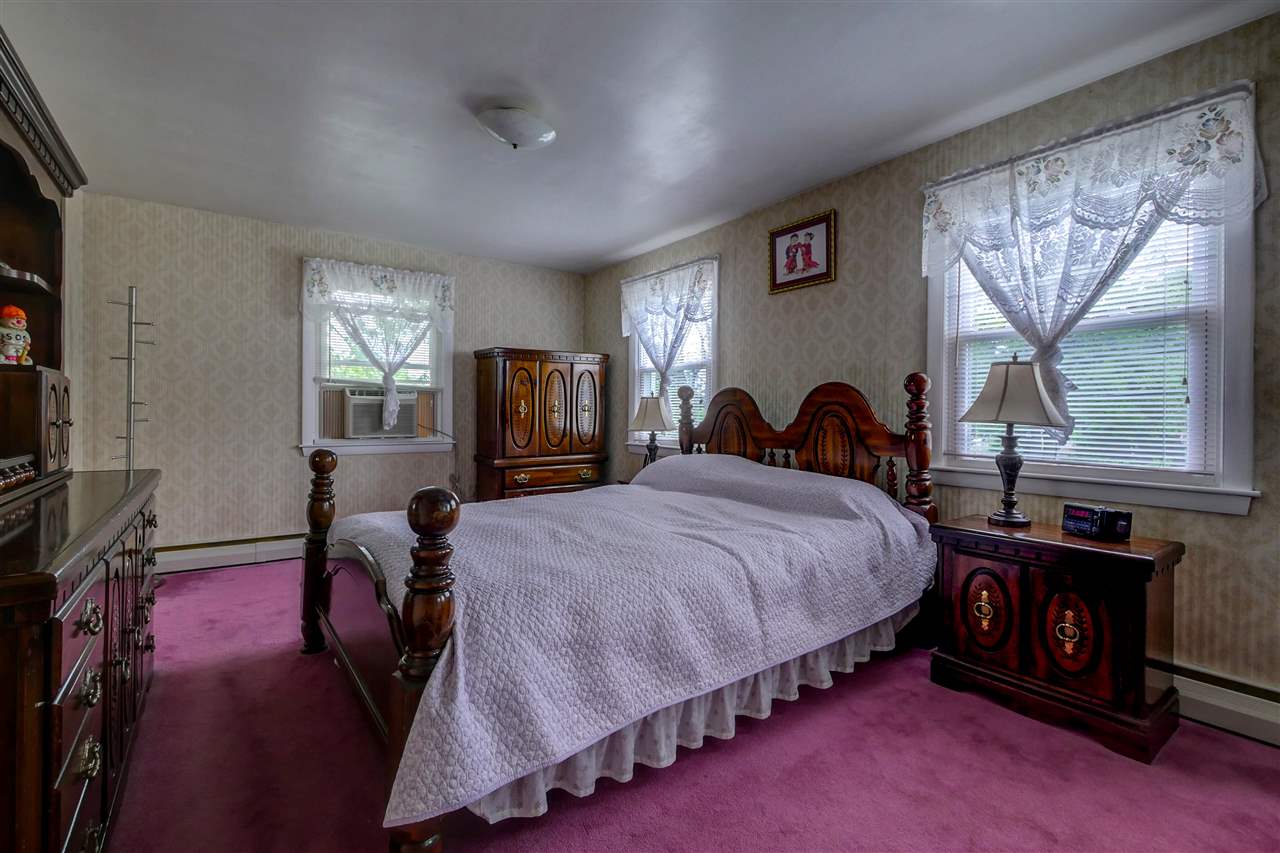 51 Bellevue Street Manchester, NH 03103 - Photo 19 of 40