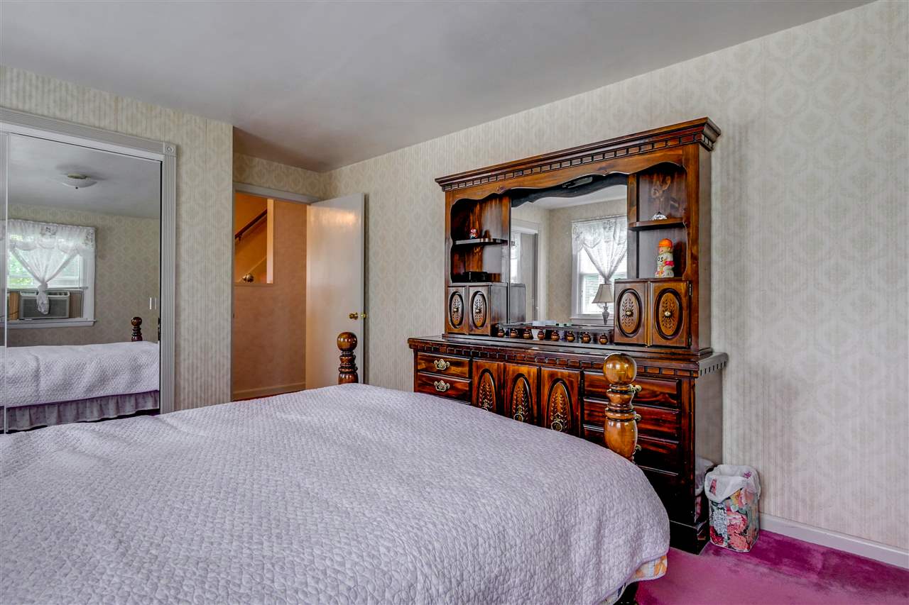 51 Bellevue Street Manchester, NH 03103 - Photo 21 of 40