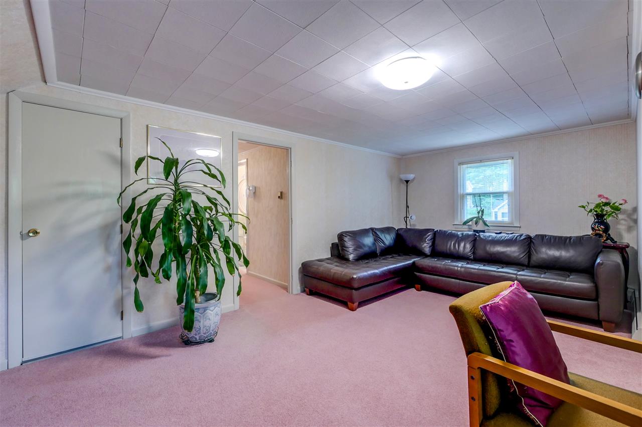 51 Bellevue Street Manchester, NH 03103 - Photo 27 of 40