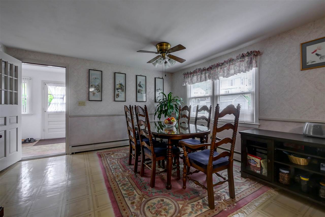 51 Bellevue Street Manchester, NH 03103 - Photo 9 of 40