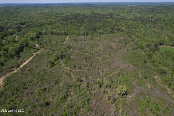 $282,700 | Holly Grove, Cruger, MS 38924