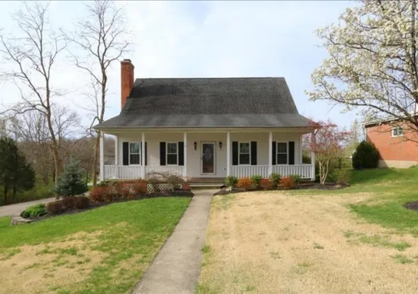 $380,000 | 32 Dorothy Drive, Newport, KY 41076