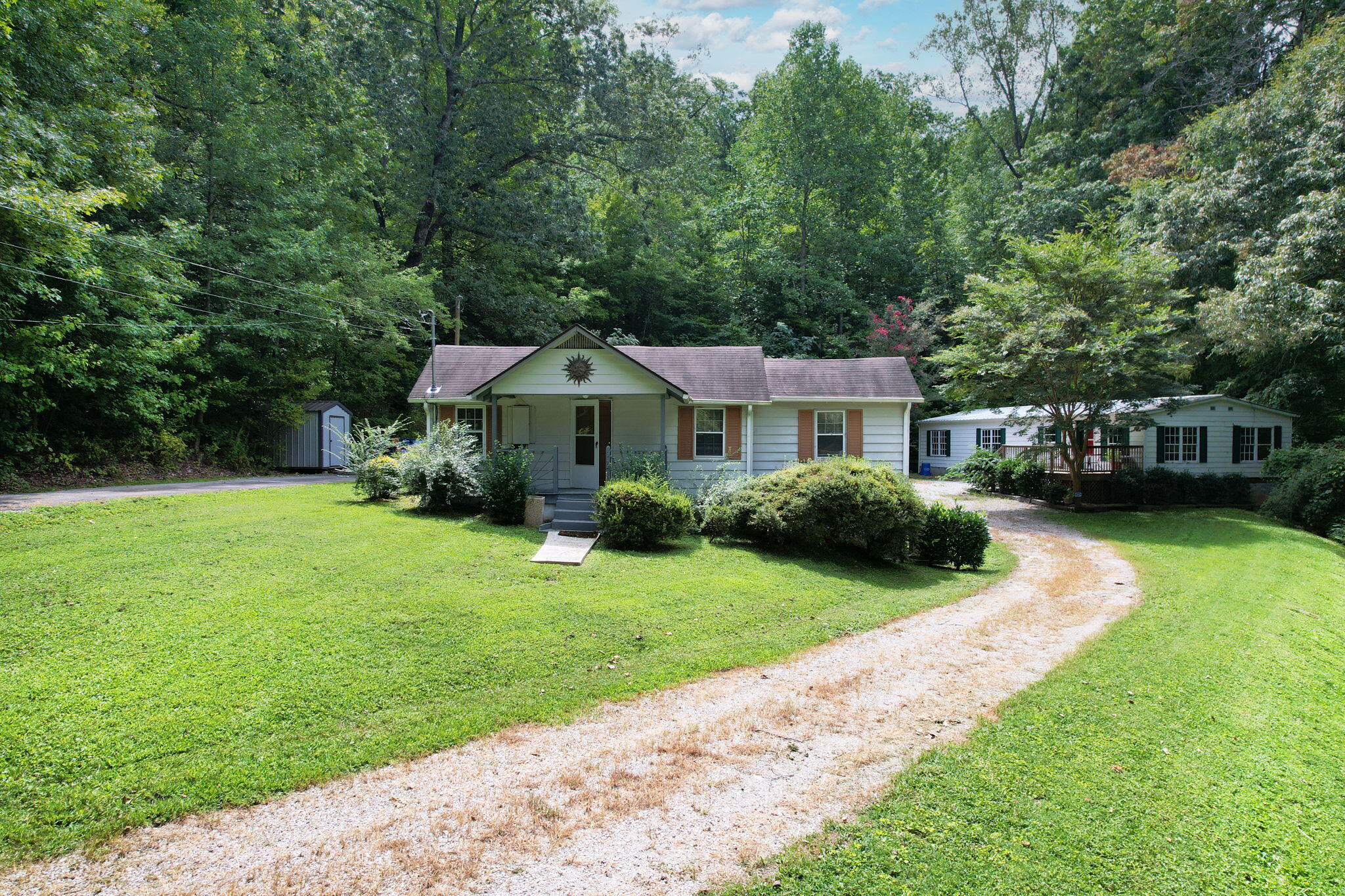 342 Jackson Road Hixson, TN 37343 - Photo 3 of 33 6-web-or-mls-DJI_0787