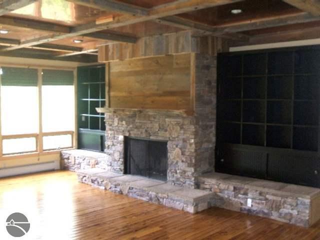 22549 21 Mile Road Tustin, MI 49688 - Photo 7 of 15 1715154-6.JPG