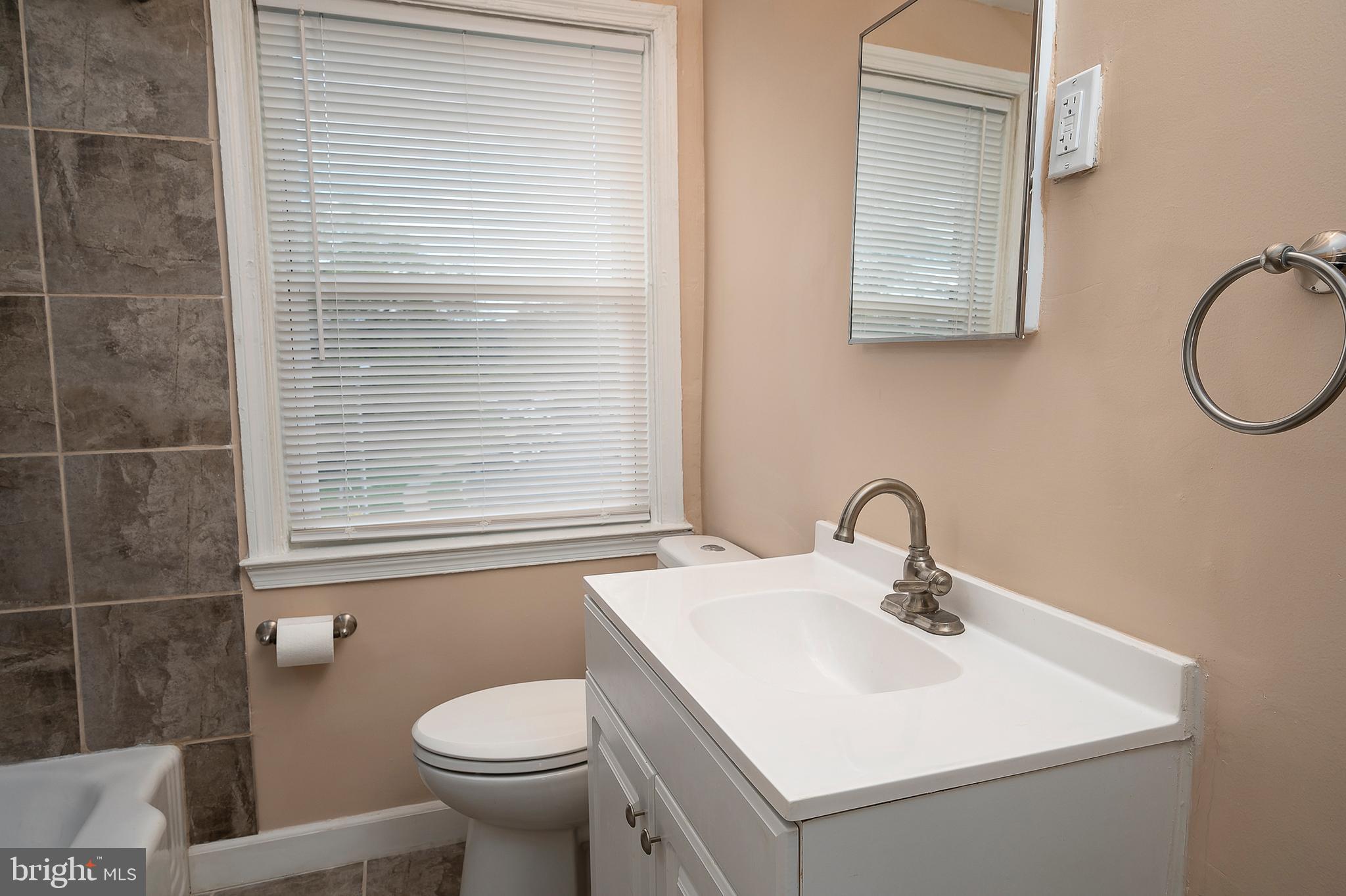 1236 East Cold Spring Lane Baltimore, MD 21239 - Photo 9 of 23