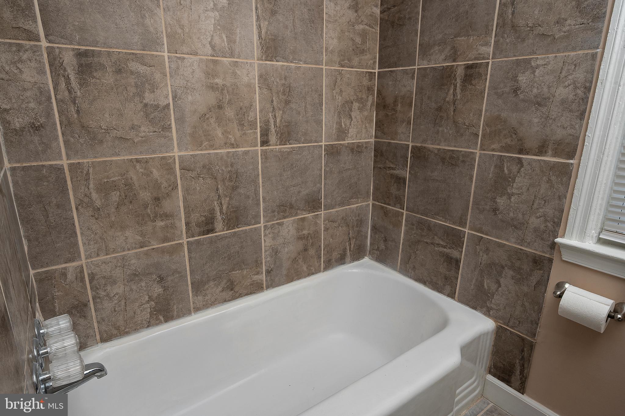 1236 East Cold Spring Lane Baltimore, MD 21239 - Photo 10 of 23