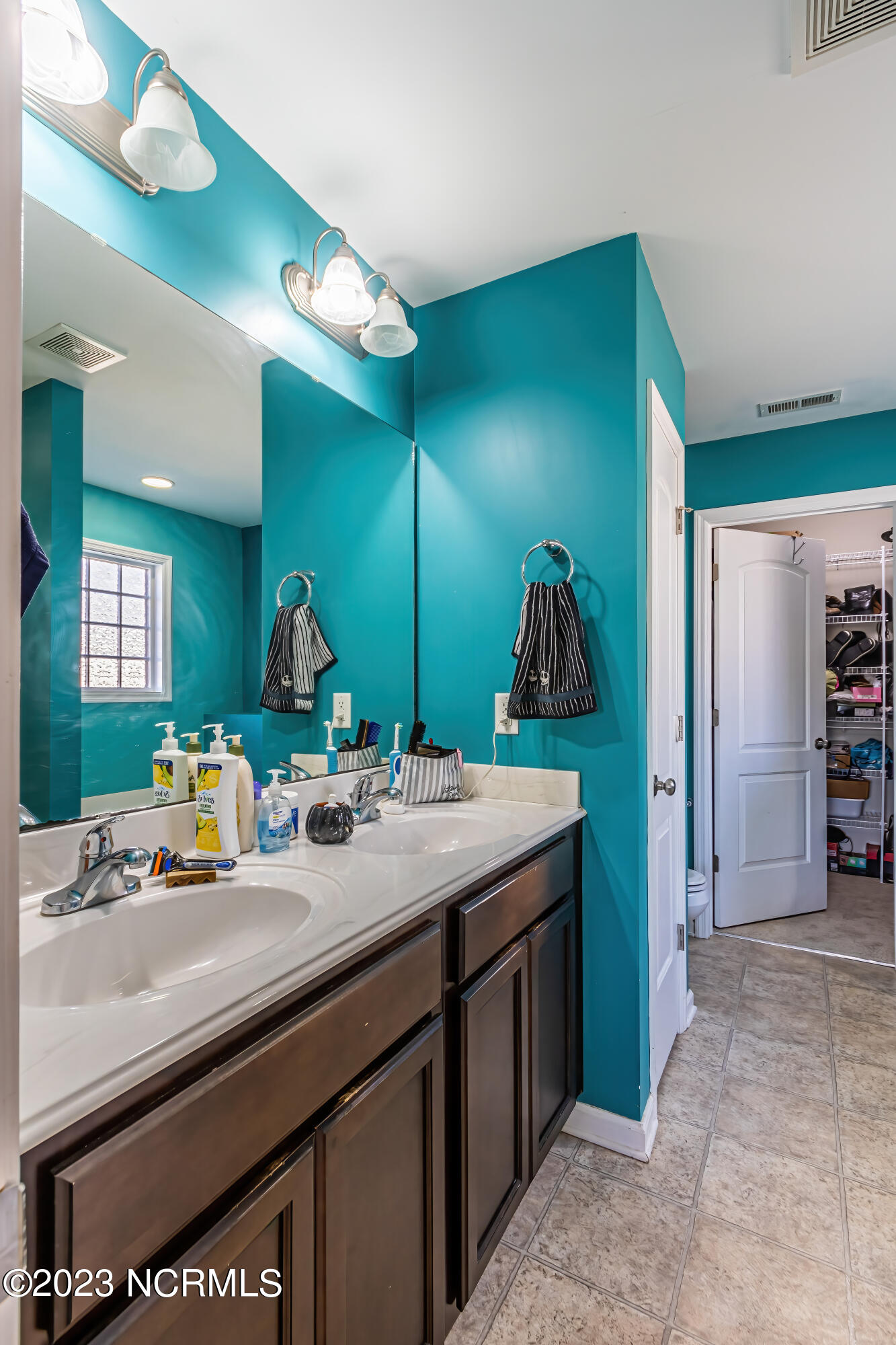 230 Merin Height Road Jacksonville, NC 28546 - Photo 40 of 67 Master bathroom