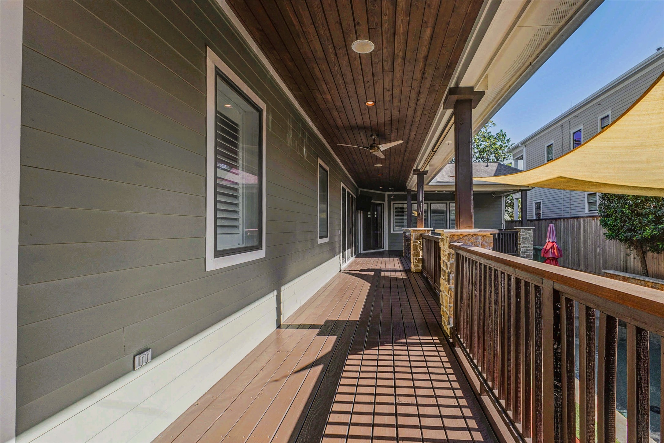 2219 Columbia Street Houston, TX 77008 - Photo 42 of 45