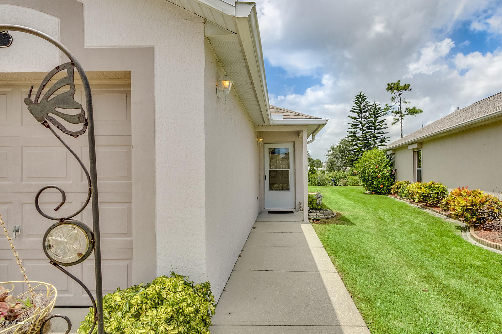 2009 Redwood Circle Palm Bay, FL 32905 - Photo 4 of 32 a view of porch with seating space