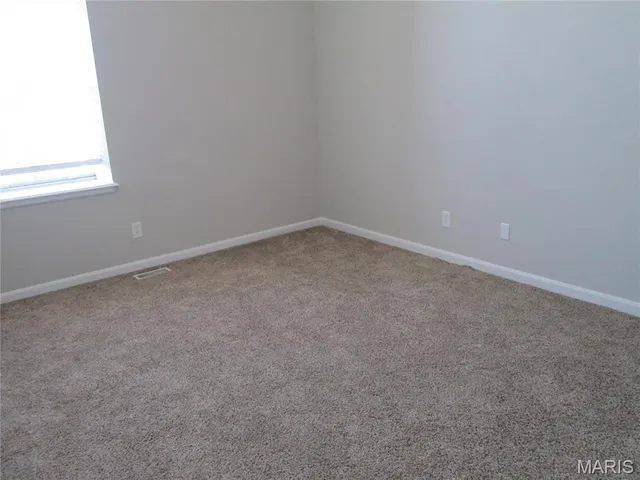 $1,425 | 1047 Lafayette Avenue, Unit E, St. Louis, MO 63104