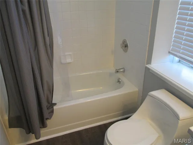 $1,425 | 1047 Lafayette Avenue, Unit E, St. Louis, MO 63104