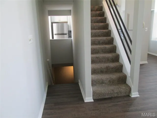 $1,425 | 1047 Lafayette Avenue, Unit E, St. Louis, MO 63104