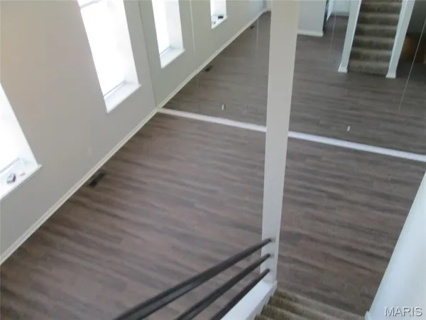 $1,375 | 1047 Lafayette Avenue, Unit E, St. Louis, MO 63104