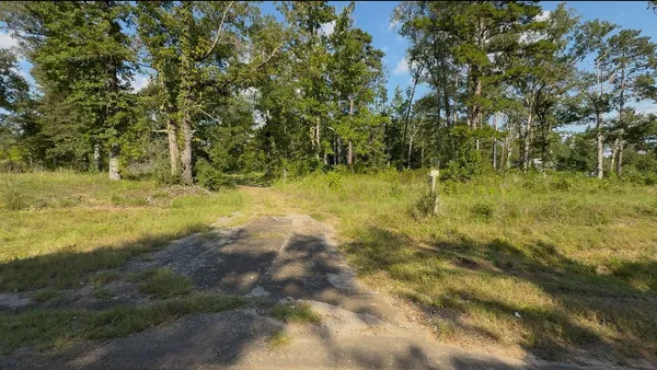 $100,000 | 276 Fm 692, Burkeville, TX 75932