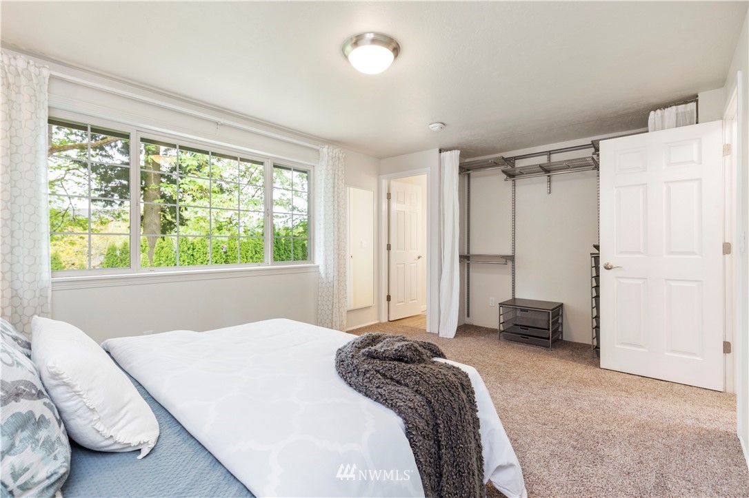 15719 118th Place Northeast Bothell, WA 98011 - Photo 19 of 37