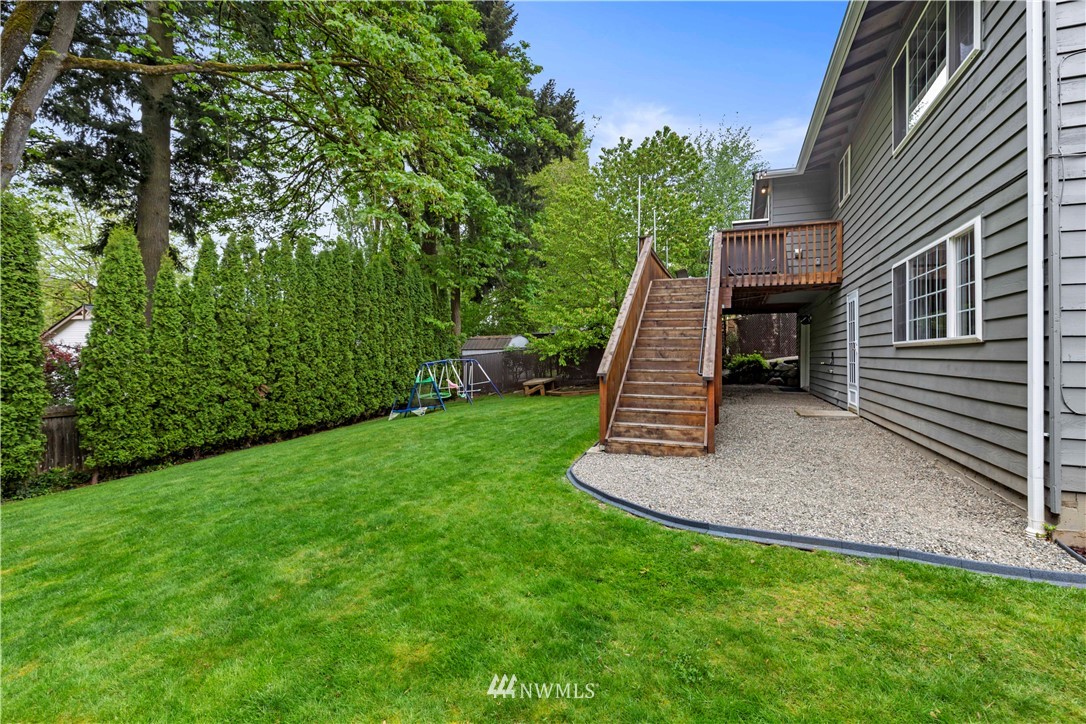 15719 118th Place Northeast Bothell, WA 98011 - Photo 33 of 37