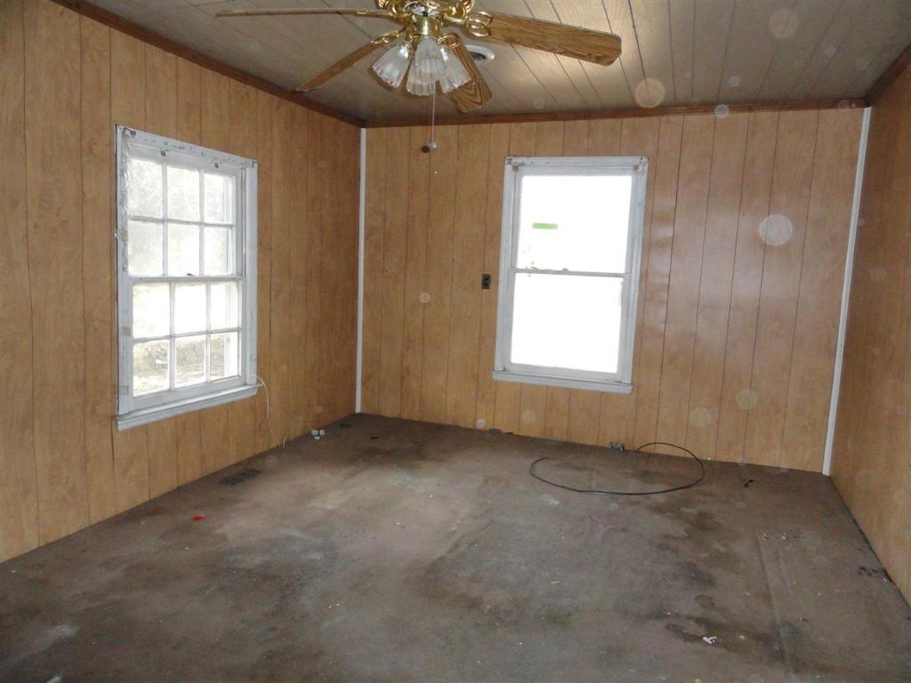 405 Kay Street Honea Path, SC 29654 - Photo 6 of 10