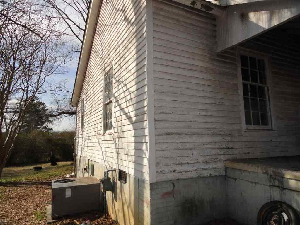 405 Kay Street Honea Path, SC 29654 - Photo 8 of 10