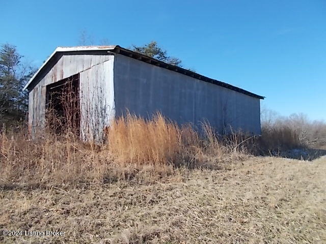 7922 Loretto Road Loretto, KY 40037 - Photo 33 of 35 Pole barn