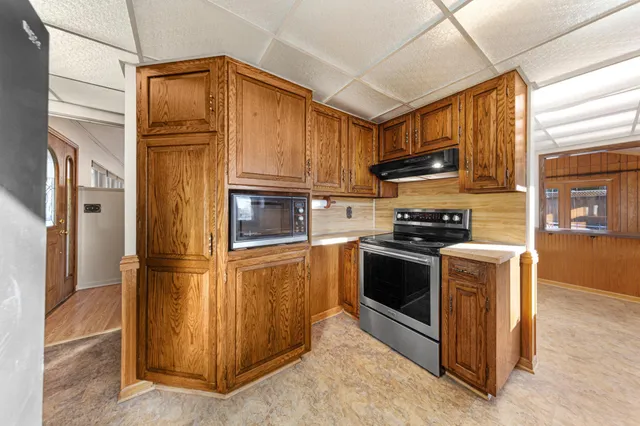 $274,900 | 207 Shumway Avenue, Faribault, MN 55021