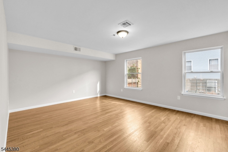 15 Wharton Street Newark, NJ 07114 - Photo 16 of 19